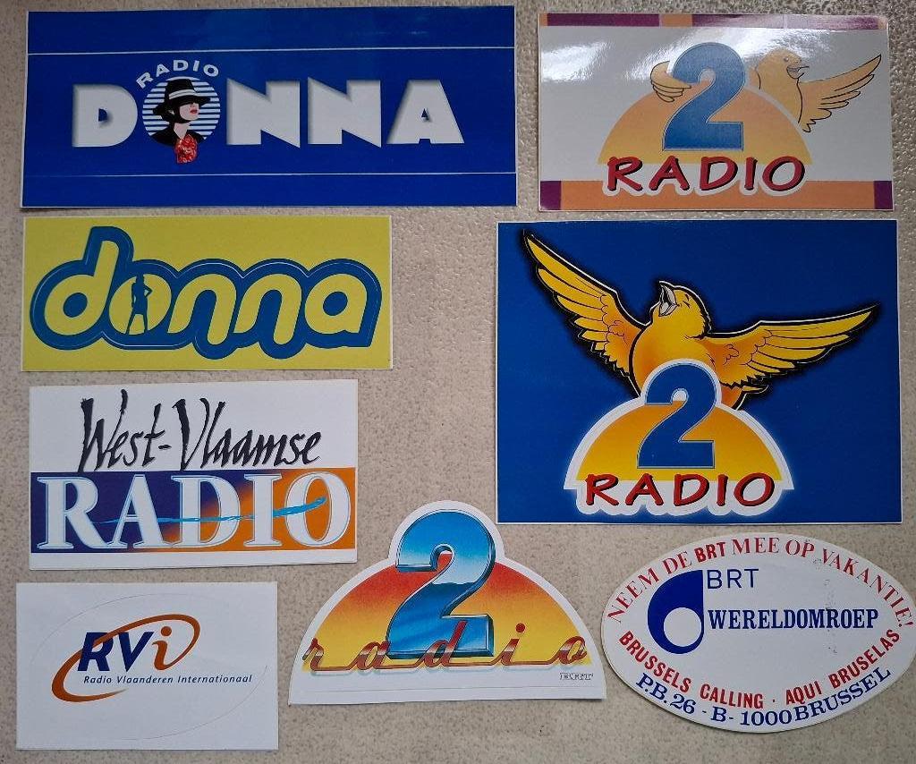 8 Stickers Radio 2/Donna/Radio Vlaanderen/W-Vlaanderen/BRT, Verzenden, Zo goed als nieuw