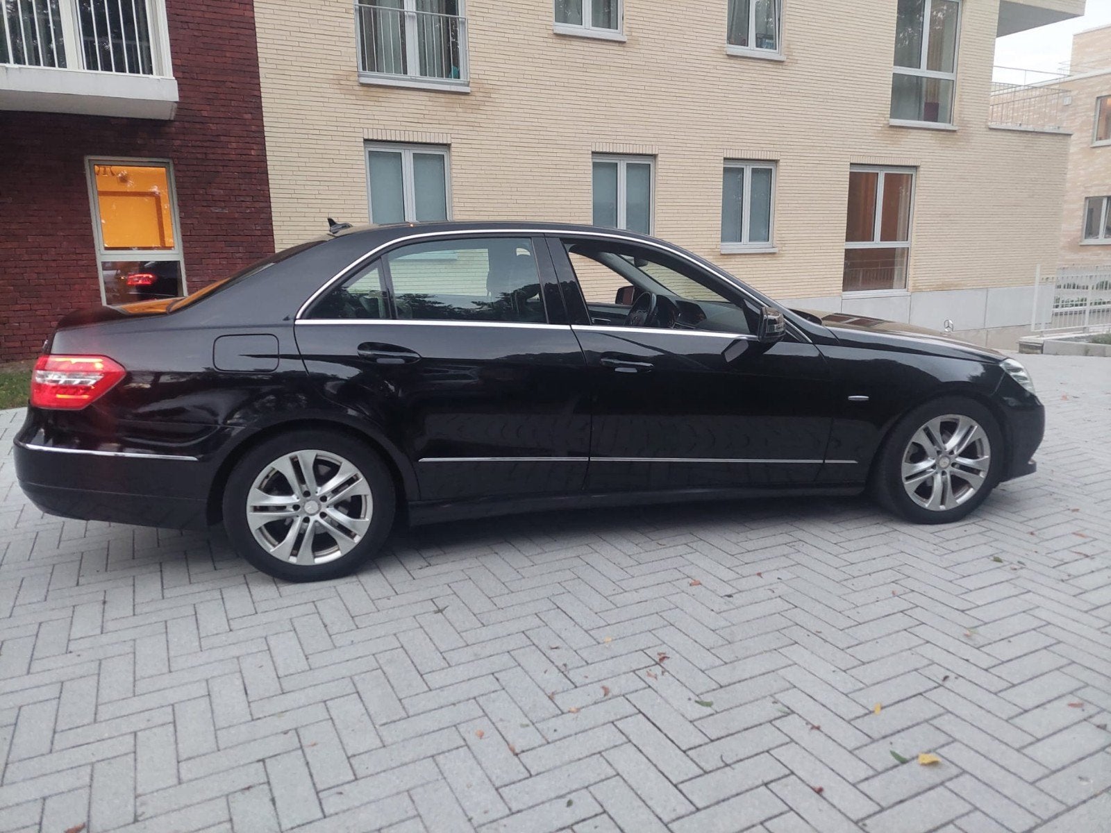 Mercedes E200 Diesel 2009 Automatisch 228000km prefect staat, Autos, Mercedes-Benz, Particulier, Diesel, Achat