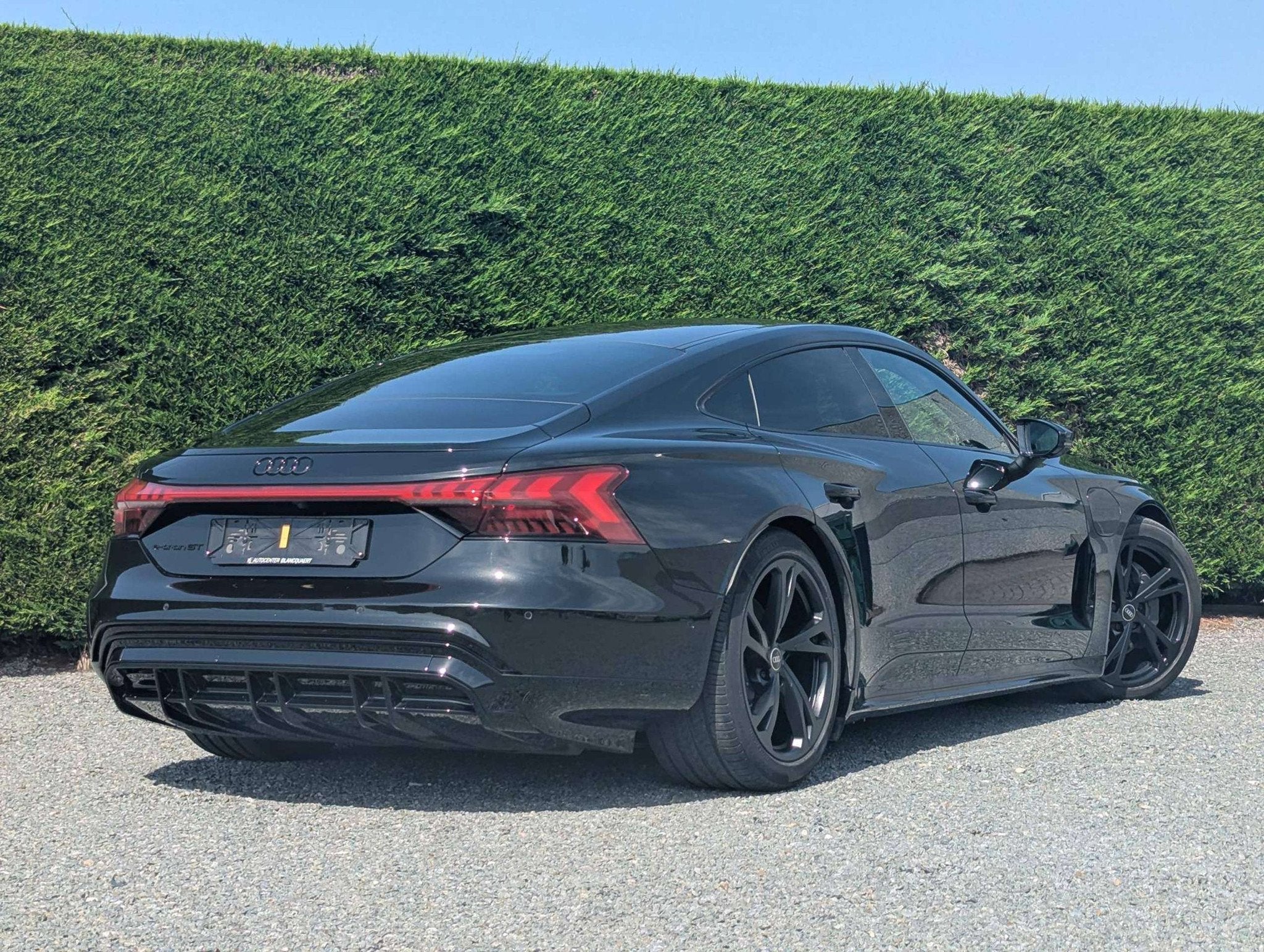 Audi e-tron GT !verkocht !Matrix led - glazen dak - nachtcam, Auto's, Automaat, 4 deurs, Gebruikt, Zwart