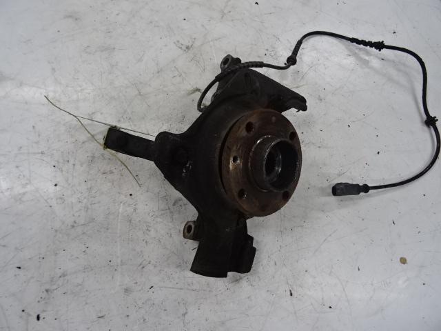 MOYEU DE ROUE AVANT DROIT Alfa Romeo MiTo (955), Mevr. I. Hauben, Utilisé, Alfa Romeo, Rue de l'Espoir 34 34
4030  GRIVEGNÉE, BE