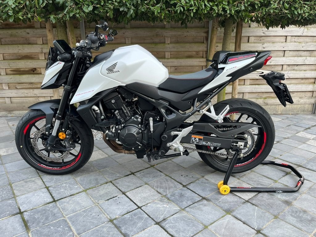 honda cb 750 hornet 2/2026 **2100km** sportpakket**, Motos, Permis Moto A, Entreprise, Occasion, Plus de 35 kW
