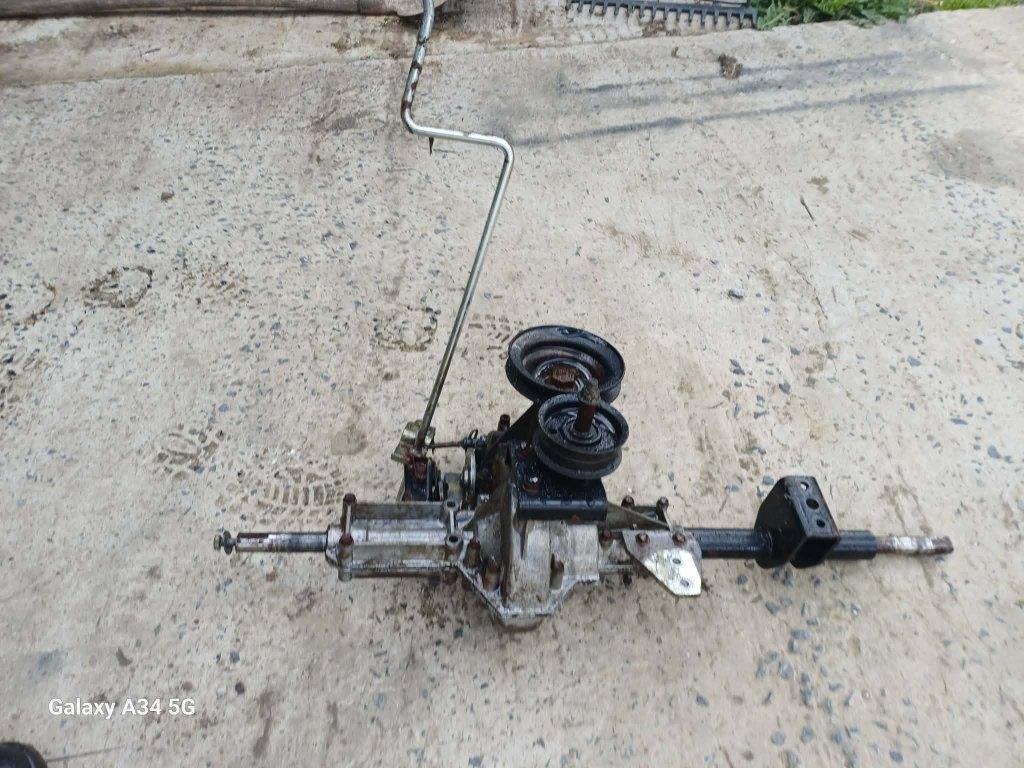 Tractormaaier mtd-versnellingsbak, Tuin en Terras, Zitmaaiers, Gebruikt, Elektrische starter, Mulchfunctie, Opvangzak, Opvangbak