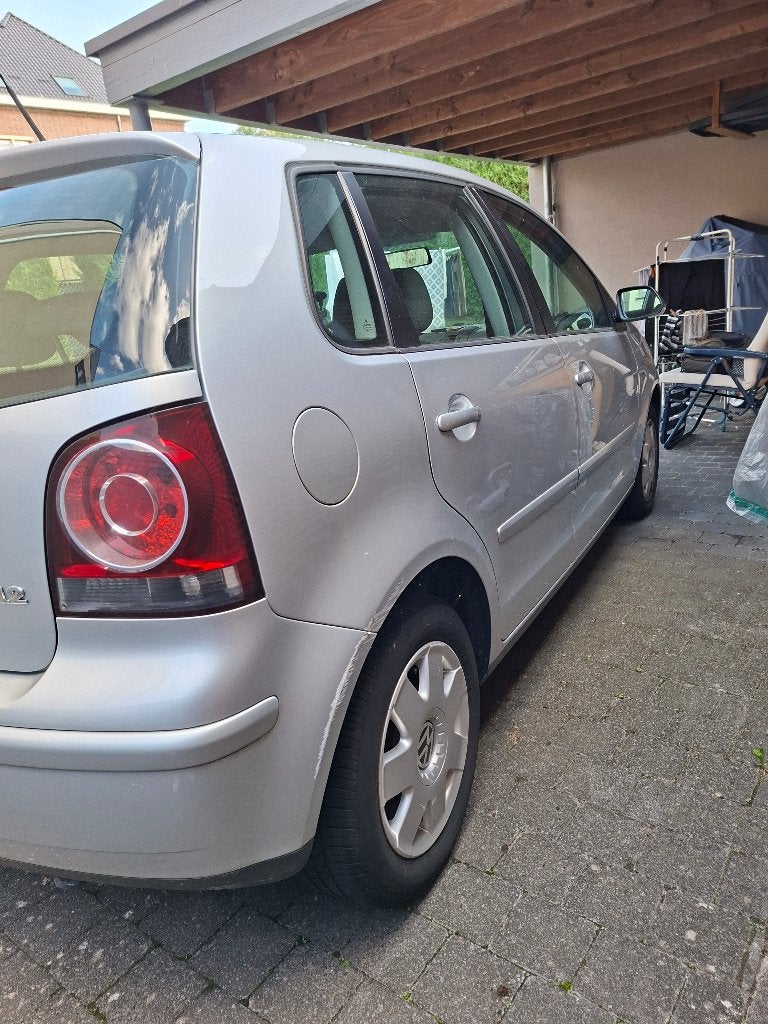 VW Polo 1.2, Auto's, Voorwielaandrijving, Handgeschakeld, Particulier, Zilver of Grijs