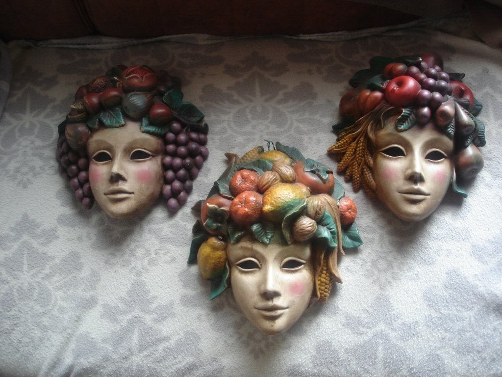 Set Vintage Italiaans aardewerk wandmasker.(1960-1970), Antiek en Kunst, Ophalen