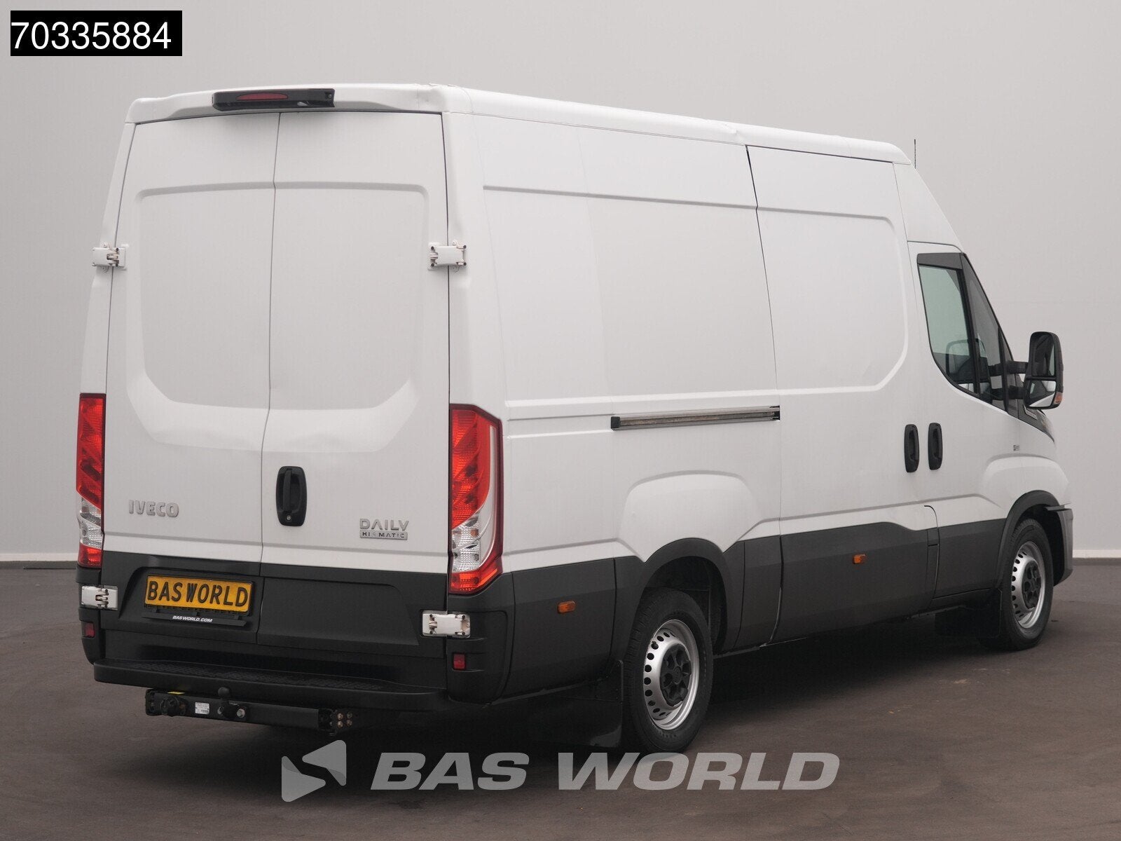 Iveco Daily 35S18 Automaat L2H2 Laadbrug Oprijplaat AC/Clima, Autos, Achat, Euro 6, Entreprise, Volant multifonction