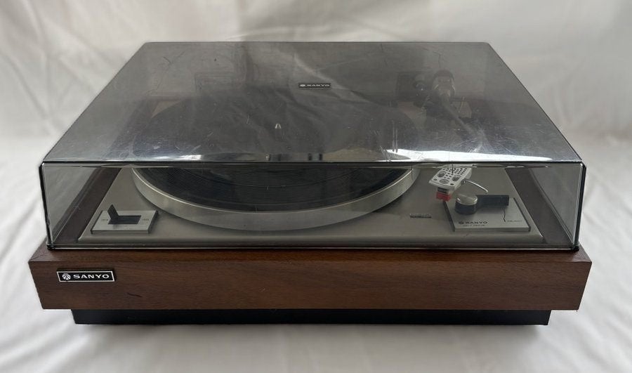 SANYO TP-625 in goede staat, Enlèvement, Utilisé, Tourne-disque, Autres marques