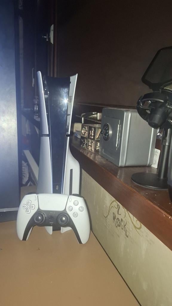 Playstation 5 + controller, Enlèvement