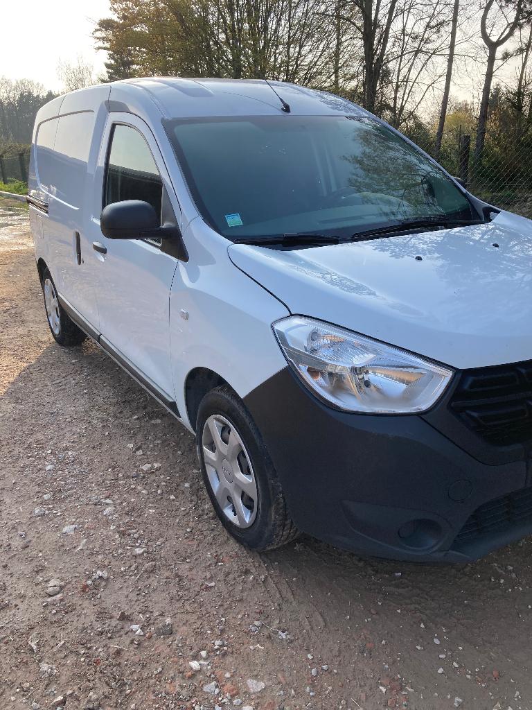 Dacia dokker bj 2020, Autos, Camionnettes & Utilitaires, Dacia, Achat, 2 places, Boîte manuelle