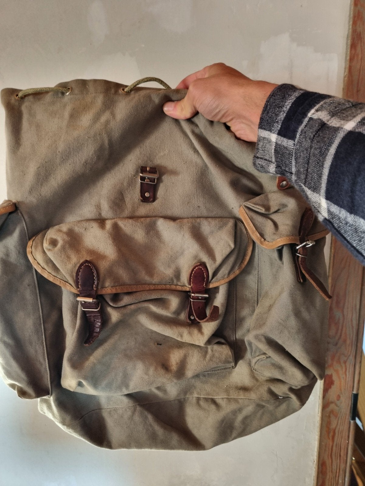Sac militaire, Collections