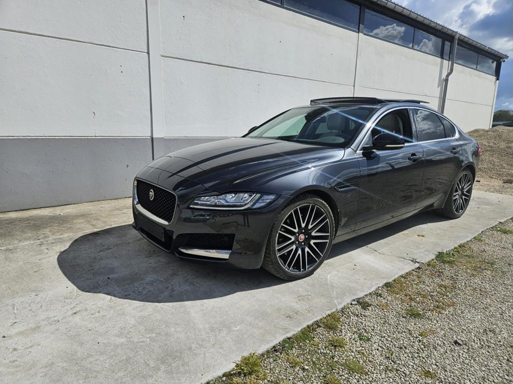 JAGUAR XF 3.0D V6 PRESTIGE  VOLLEDIGE OPTIE, Automaat, Achterwielaandrijving, Zwart, 5 deurs