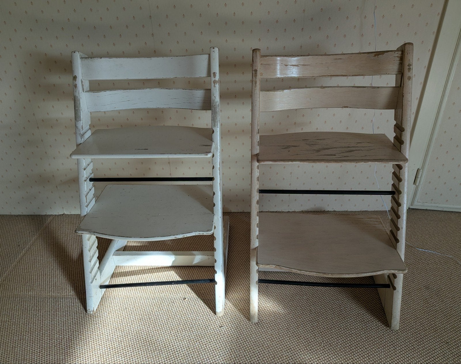 Deux chaises Tripp Trapp bien utilisées, Enfants & Bébés, Chaises pour enfants, Enlèvement