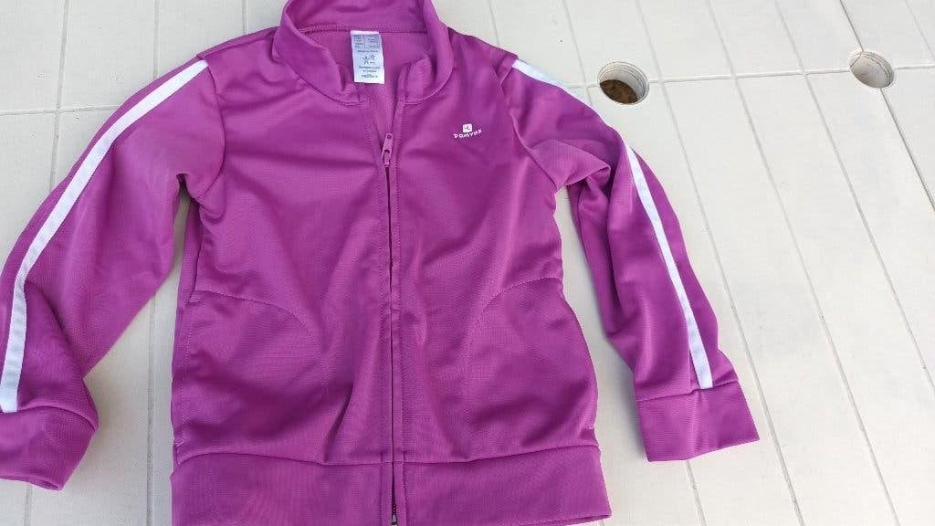 gilet de sport - taille 104, Enlèvement ou Envoi, Pull ou Veste, Comme neuf, Domyos