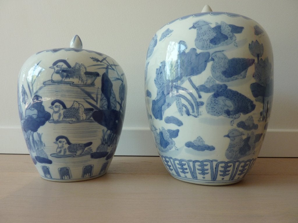 2 vases chinois, Antiquités & Art, Antiquités | Vases, Enlèvement ou Envoi