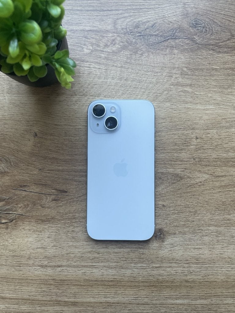 Iphone 15 - 84% Battery Health, Télécoms, Téléphonie mobile | Housses, Coques & Façades | Apple iPhone, IPhone 15, Enlèvement ou Envoi