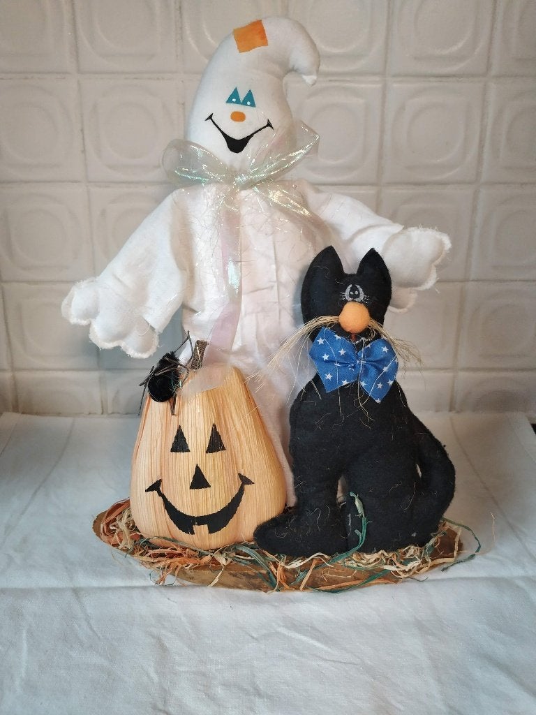 halloween spook op houten staander met attributen, Ophalen of Verzenden, Feestartikel
