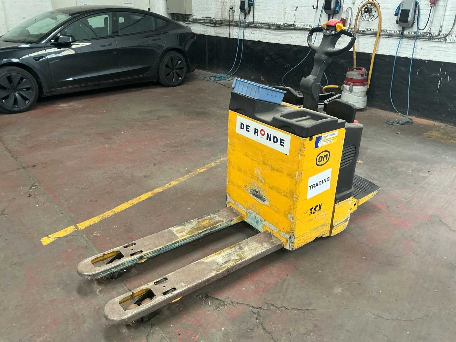 Camion à palette OM TSX 20 2010, Électrique, Chariot élévateur, OM