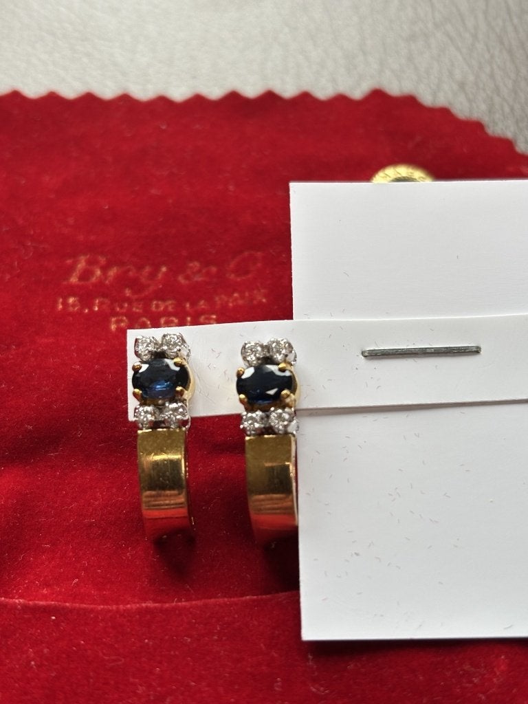 Sublimes Boucles d'Oreilles en Or 18K, Saphirs Diamants, Puces ou Clous, Or, Comme neuf, Or