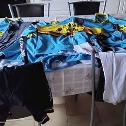 volledige set wielerkledij, Fietsen en Brommers, Ophalen, Heren, Zo goed als nieuw, XL