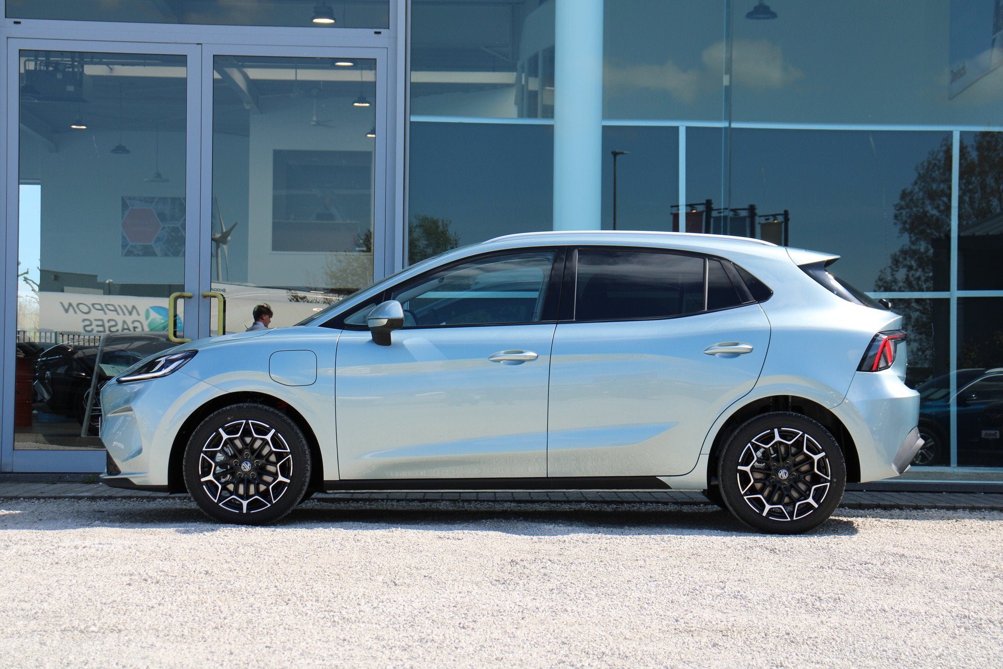 MG MG4 Urban 54 KWh Premium *DEMOKORTING*BTW-WAGEN*, Autos, Achat, Carnet d'entretien, 5 portes, Automatique