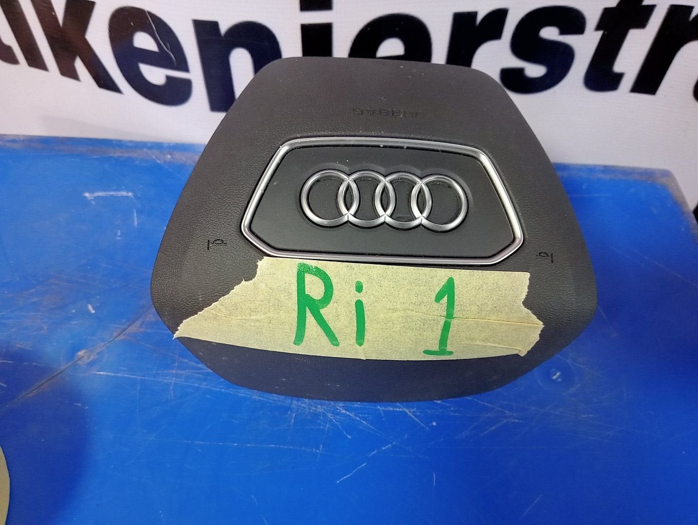 Audi A6, A7 Stuur Airbag Zwart 2018+ 4N0880201K 6PS A6 (C8), -, Audi, Utilisé, -