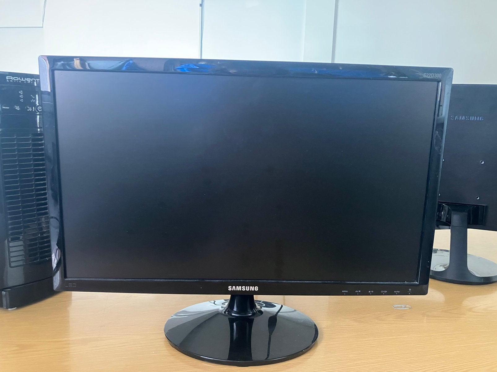 LG monitor SAMSUNG monitor x3, Enlèvement, Utilisé, HDMI