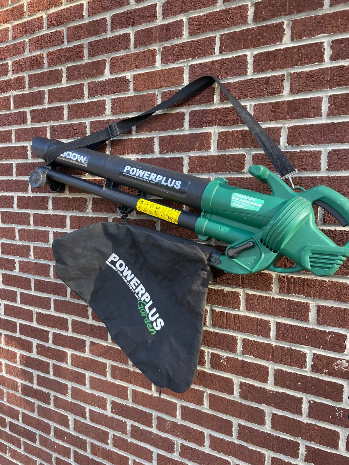 Souffleur et aspirateur de feuilles électrique, Enlèvement, Comme neuf, Électrique