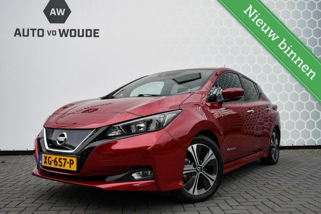 Nissan LEAF Tekna 40 kWh Stuurverwarming Led SOH 93%, Stof, Gebruikt, 5 zetels, 150 pk