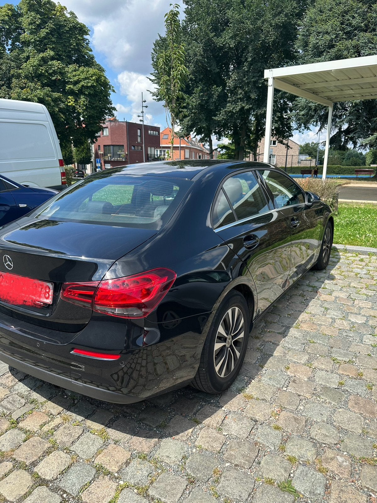 De Mercedes rijdt goed en er is geen defect., Auto's, Mercedes-Benz, Automaat, Euro 6, Zwart, Bedrijf