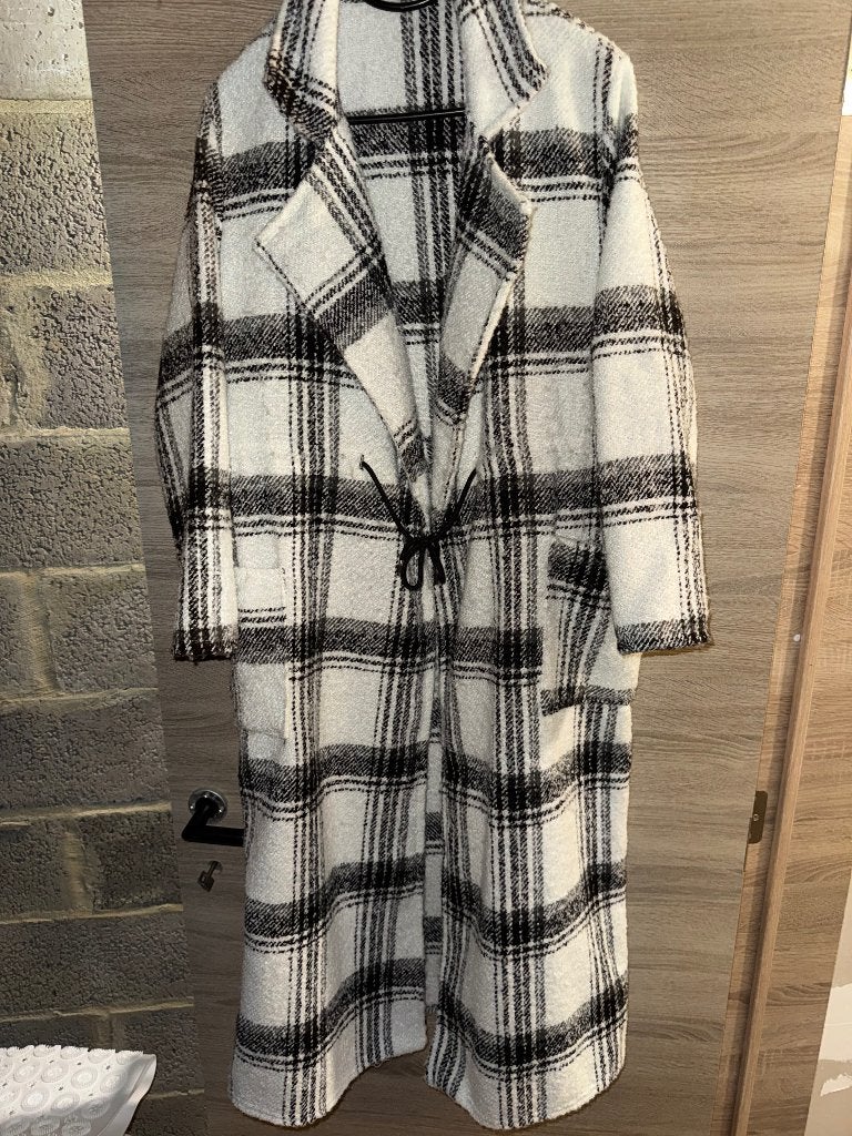 Veste trench Boutique indépendante blanche/noir, Vêtements | Femmes, Enlèvement ou Envoi, Comme neuf, Noir