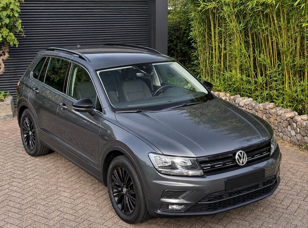 Volkswagen Tiguan 1.5 TSI ACT IQ.DRIVE 150 pk BLACK STYLE, Stof, 4 cilinders, Bedrijf, 150 pk