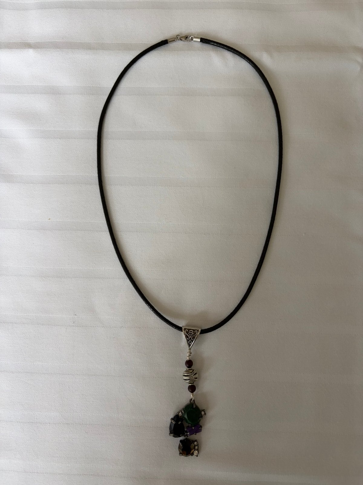 Koord Halsketting met Hanger met Kralen en Oosterse Stenen, Bijoux, Sacs & Beauté, Neuf, Enlèvement ou Envoi, Avec pierre précieuse