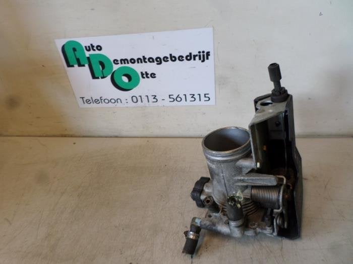 Boîtier accélérateur d'un BMW 3-Serie (3-Serie 90-), -, 3 mois de garantie, Utilisé, -