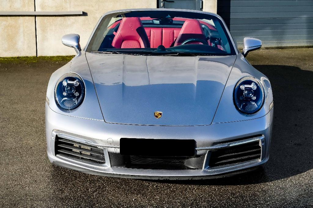 Porsche 911 Carrera 4 Cabriolet Sport Design 992, Autos, Cuir, Argent ou Gris, Achat, Alarme