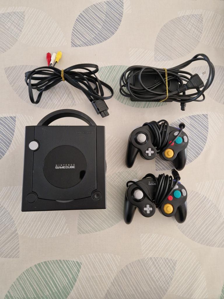 Gamecube twee controllers in zeer goede staat te koop., Enlèvement