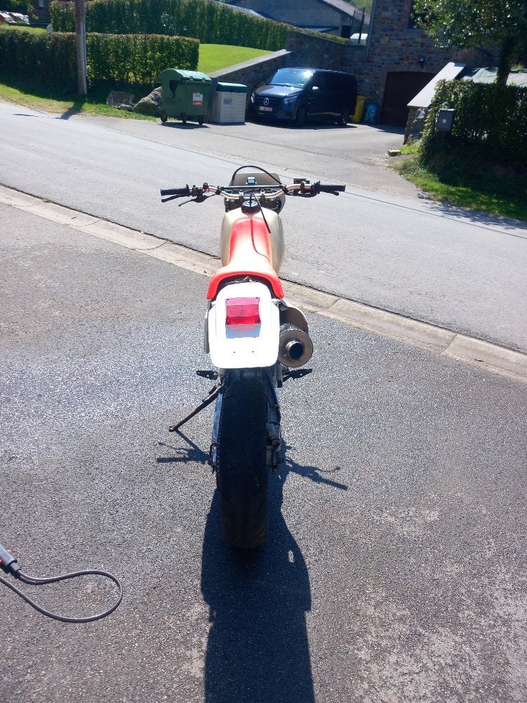 xr 600 sortie de grange, Enlèvement, Utilisé