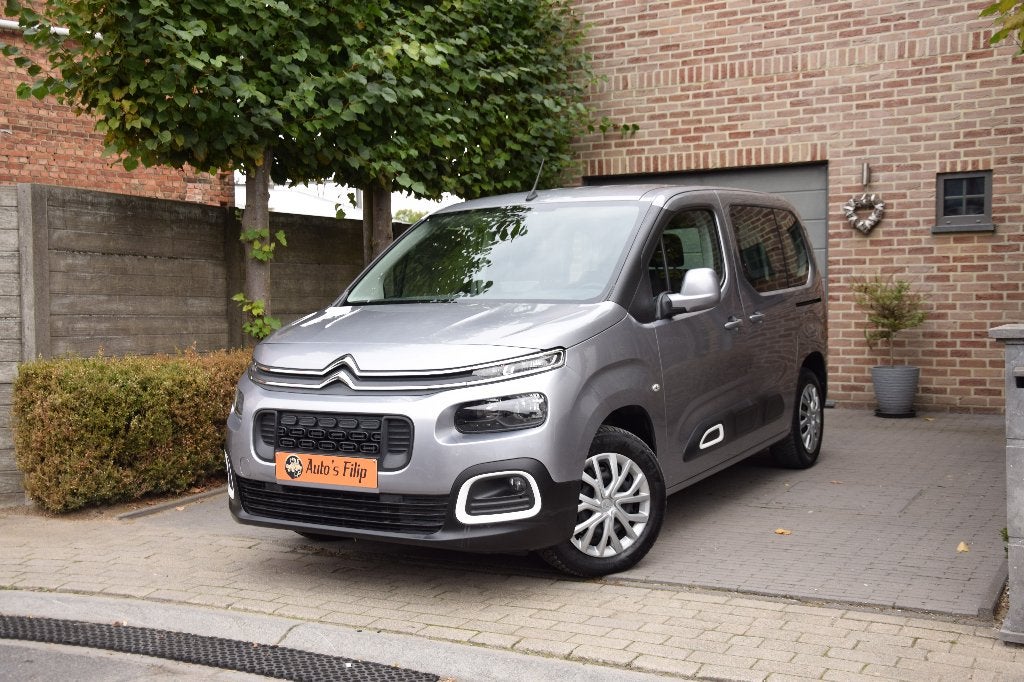 zeer nette en goed onderhouden citroën berlingo, Auto's, 1199 cc, Sound system, 5 zetels, 5 deurs