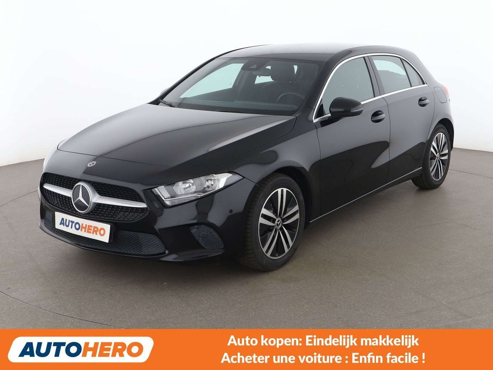 Mercedes-Benz A-Klasse 180 A 180 Progressive (bj 2022), Auto's, Mercedes-Benz, Gebruikt, 1350 kg, 136 pk, Zwart