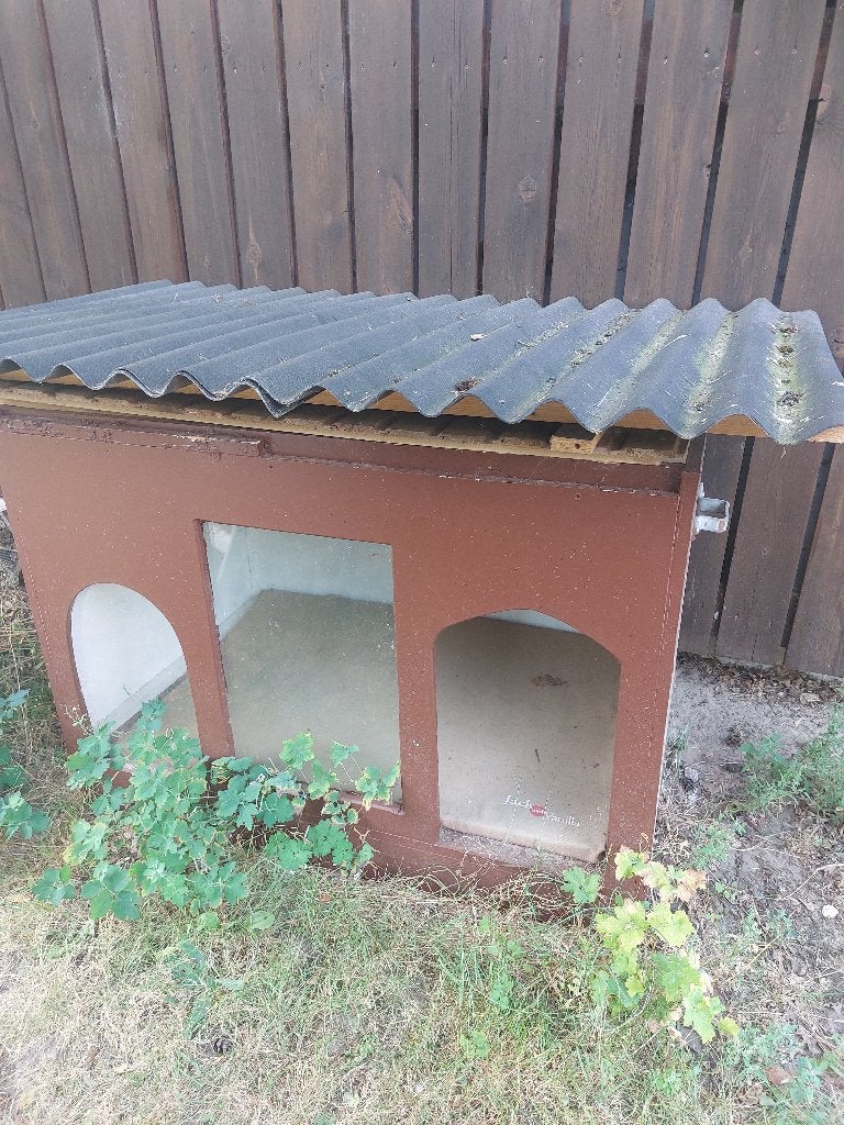 Stevig hondenhok voor buiten, Dieren en Toebehoren, Ophalen, 65 tot 100 cm, Hondenhok, 110 cm of meer