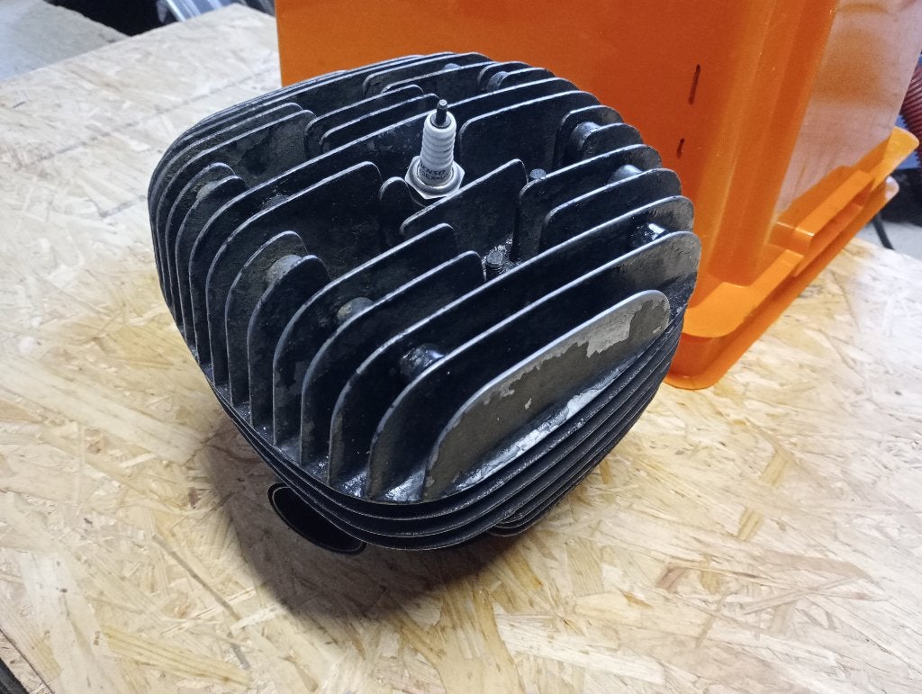 Haut moteur Suzuki pe 250, Enlèvement
