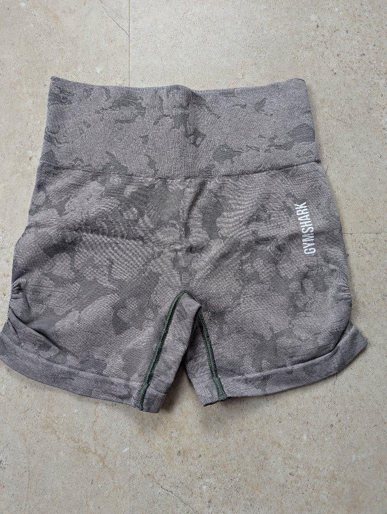 Gymshark Camo korte broek, Verzenden, Fitness of Aerobics, Maat 34 (XS) of kleiner, Grijs