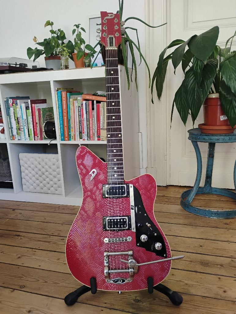 Duesenberg Alliance Sascha Paeth Snake Red, Muziek en Instrumenten, Ophalen, Zo goed als nieuw, Solid body, Overige merken