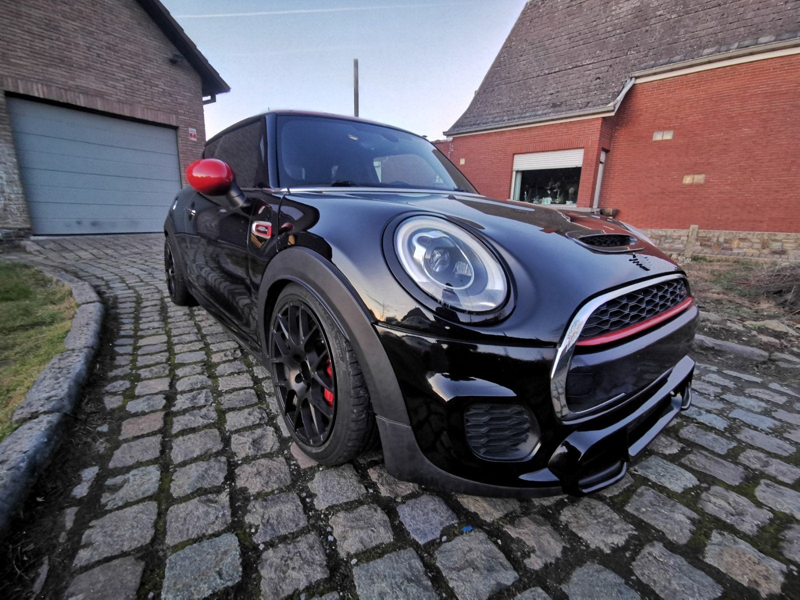 MINI JOHN COOPER WORKS 2.0i, 4 cilinders, Alcantara, Handgeschakeld, Particulier