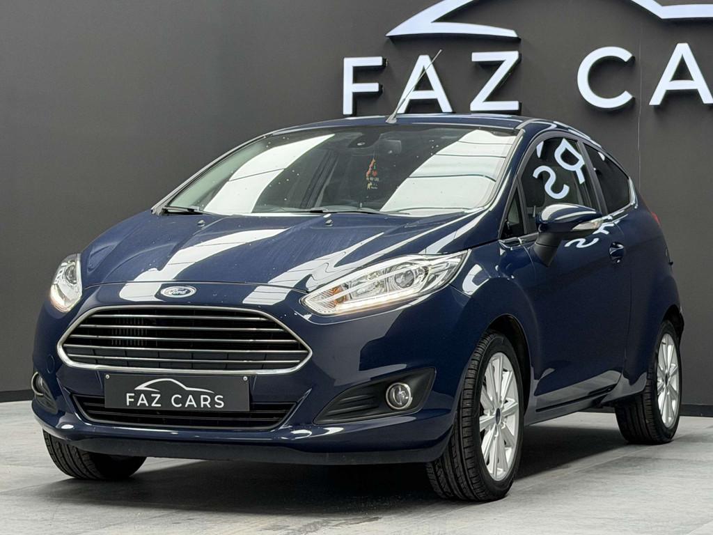 Ford Fiesta 1.5 TDCi Titanium * JANTES + CLIM + GARANTIE *, Voorwielaandrijving, Stof, 4 cilinders, Blauw