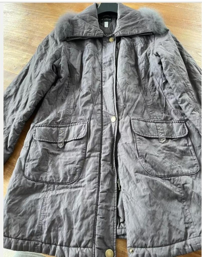Winterjas D' Auvry maat 40, Kleding | Dames, Maat 38/40 (M), Bruin, Ophalen of Verzenden, Zo goed als nieuw
