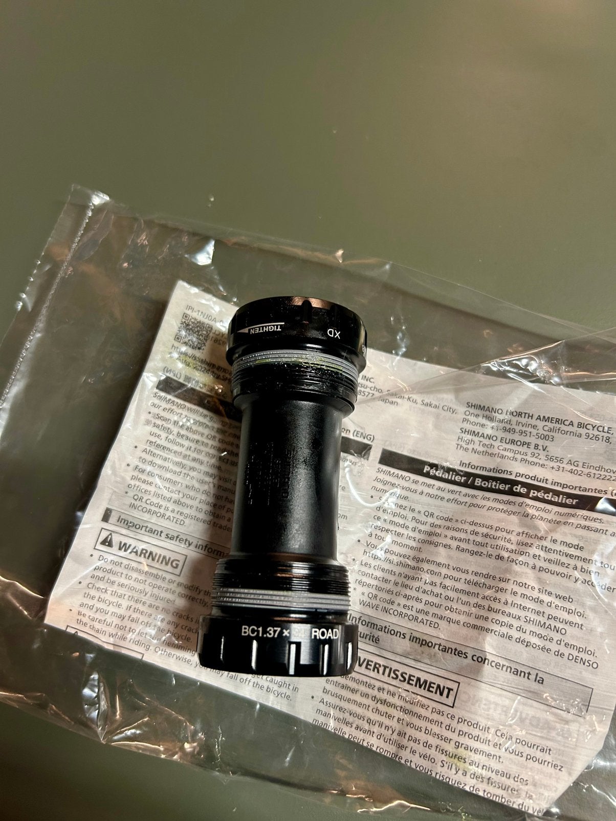 Shimano bottom bracket BSA 1.37x24 ROAD, Fietsen en Brommers, Ophalen of Verzenden, Nieuw, Shimano
