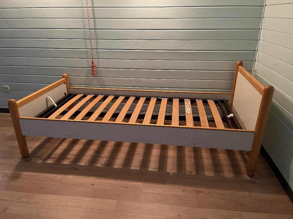 Bed met lattenbodem, Ophalen, 90 cm, Eenpersoons, Wit