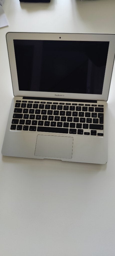 Apple Macbook Air 11 pouces, Informatique & Logiciels, 11 pouces, Utilisé, Azerty, 4 GB