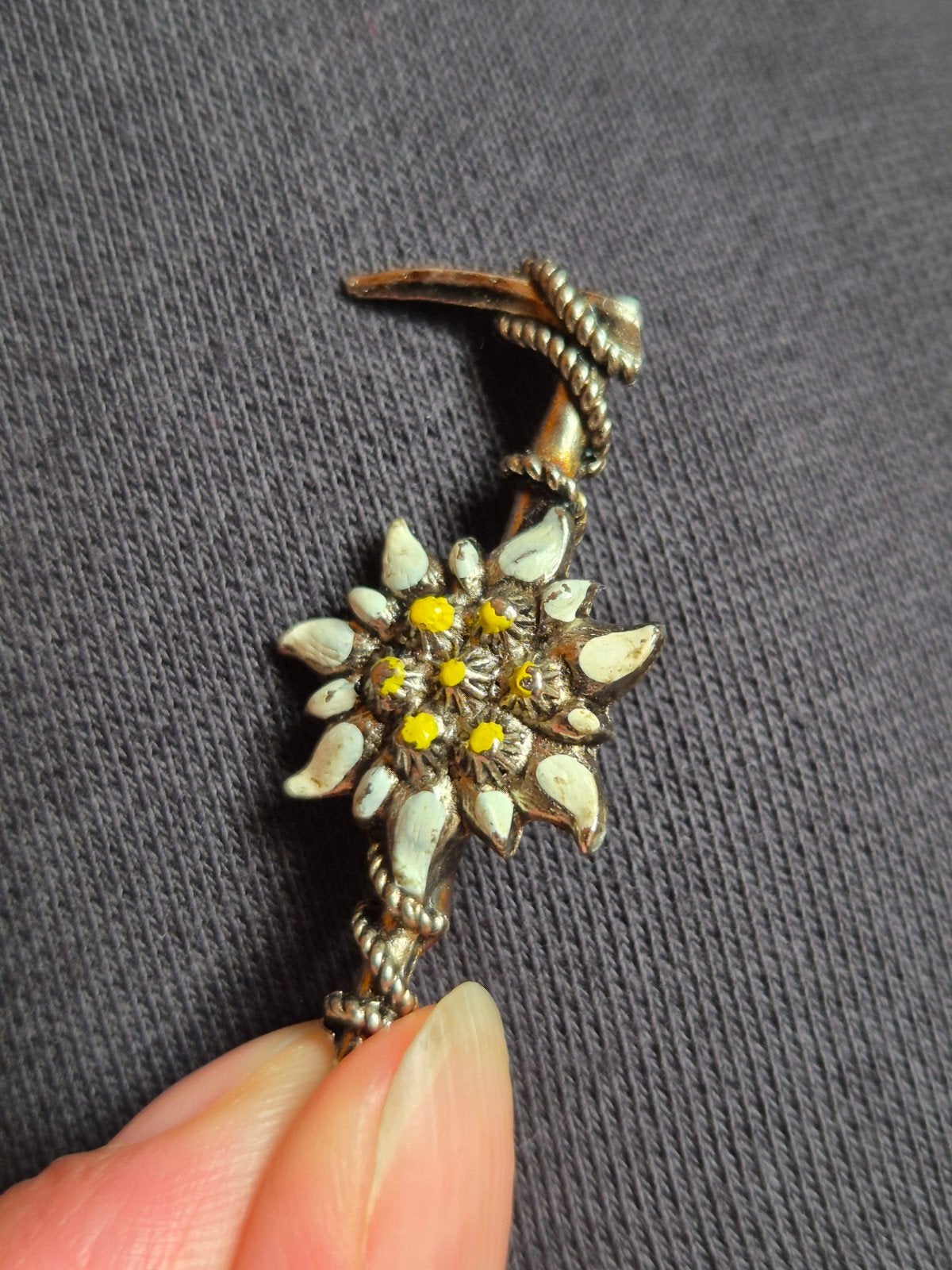 Broche Edelweiss, Enlèvement ou Envoi, Blanc
