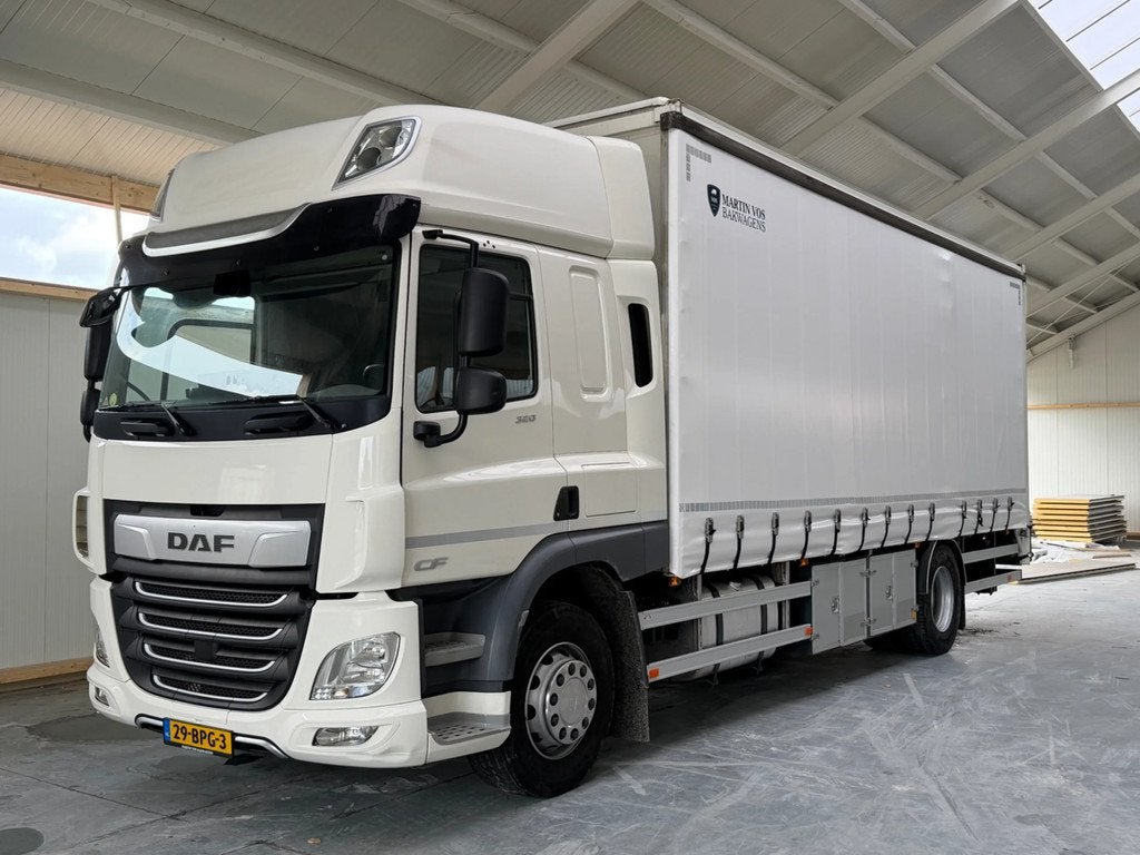 DAF CF 320 CF320.18 4 tons laadklep. 1 KANT SCHUIFZEIL, Autos, Achat, 6 cylindres, Automatique, Occasion
