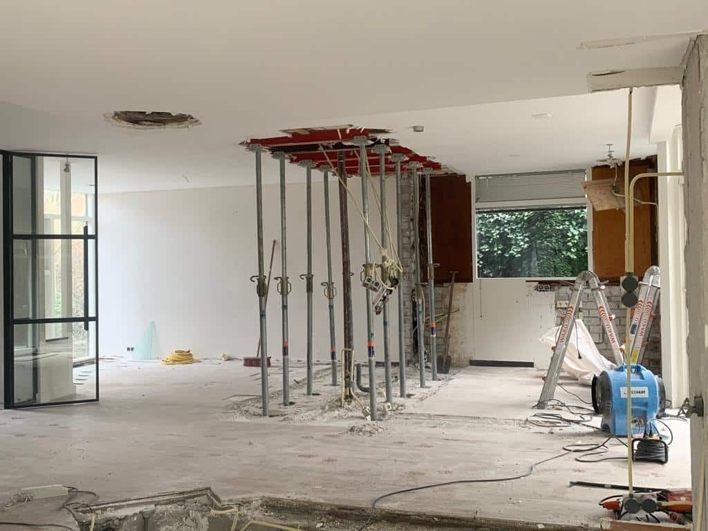Plaatsen poutrel binnen en buiten 0465784727